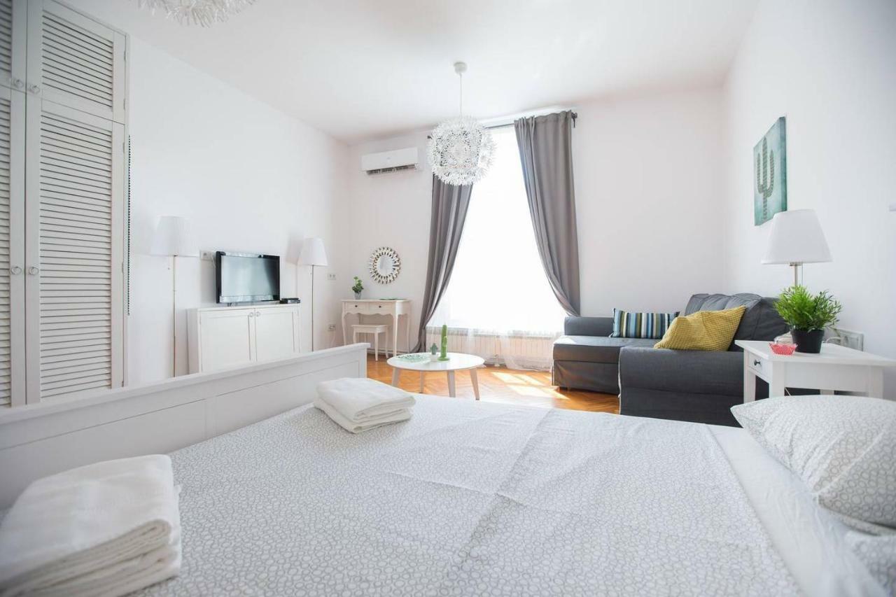 Oberiter Apartments - Center Of Zagreb, Fast Wifi, Ac, Kitchen, Parking Exterior foto