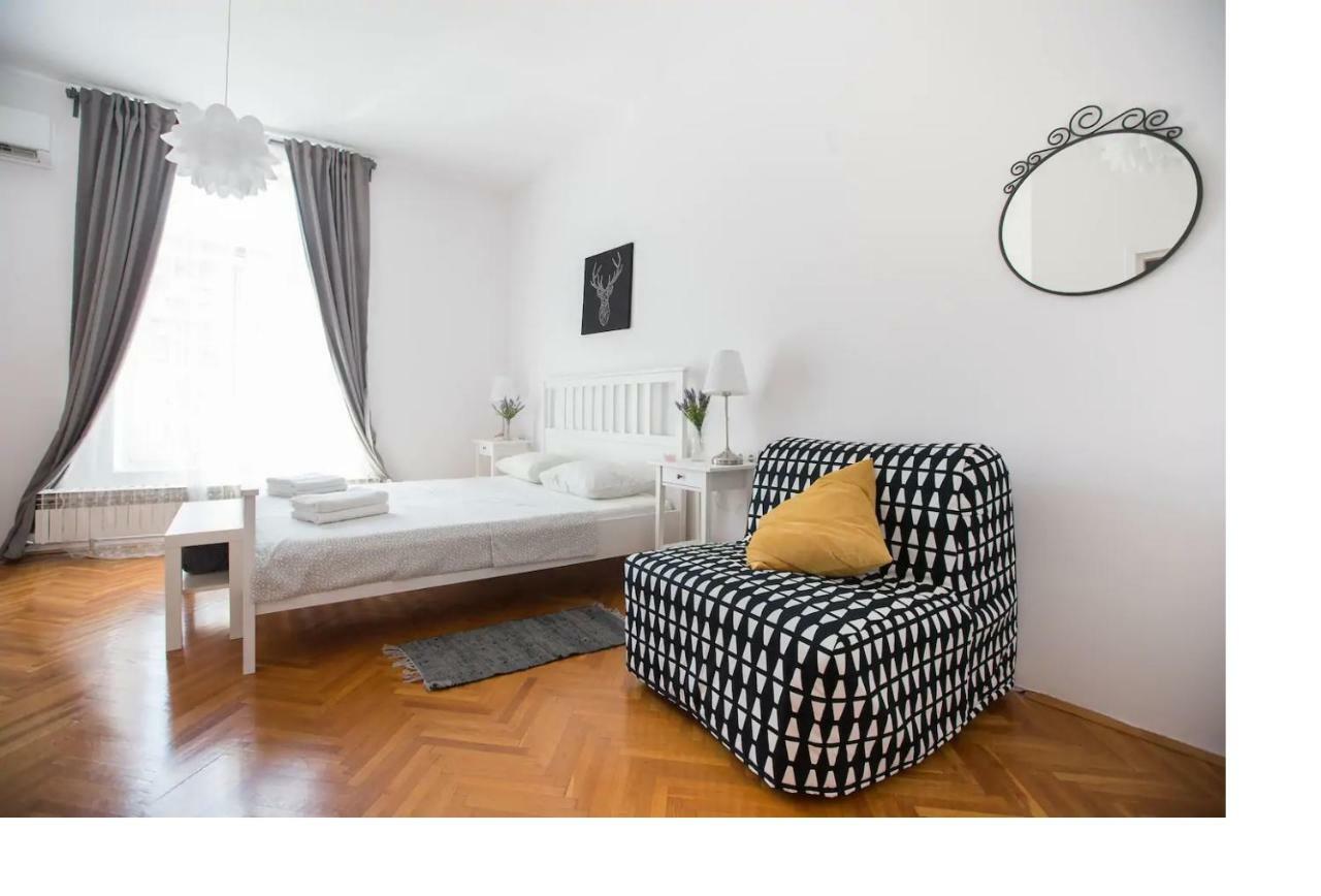 Oberiter Apartments - Center Of Zagreb, Fast Wifi, Ac, Kitchen, Parking Exterior foto